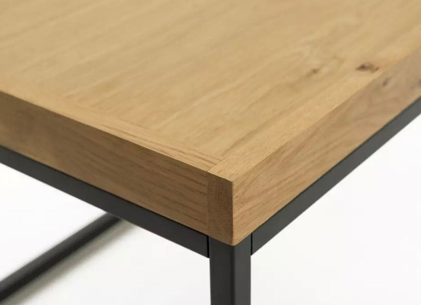 Oak top veneer furniture